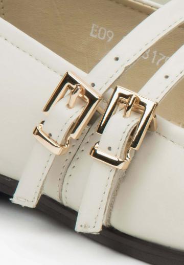 Гандбольные кроссовки