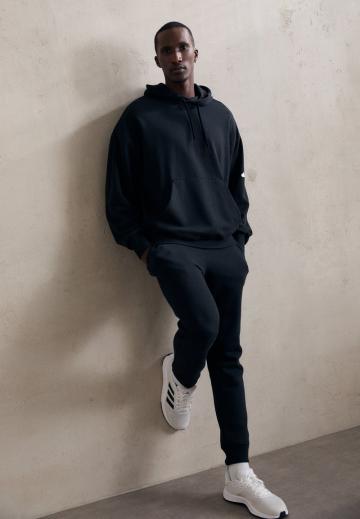 Спортивная кофта