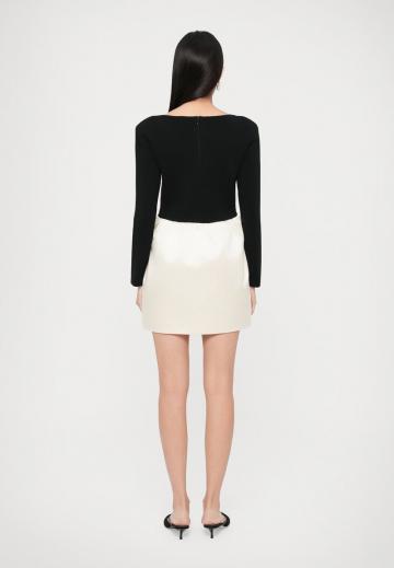 Коктейльное платье