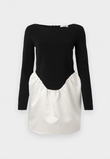 Коктейльное платье