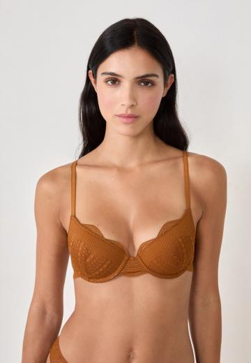 Бюстгальтер на косточках