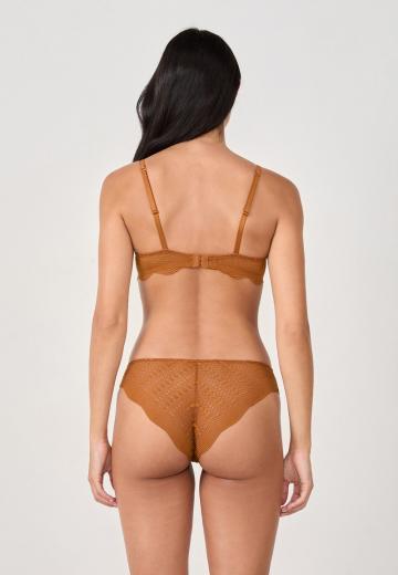 Бюстгальтер на косточках