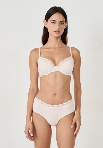 Бюстгальтер