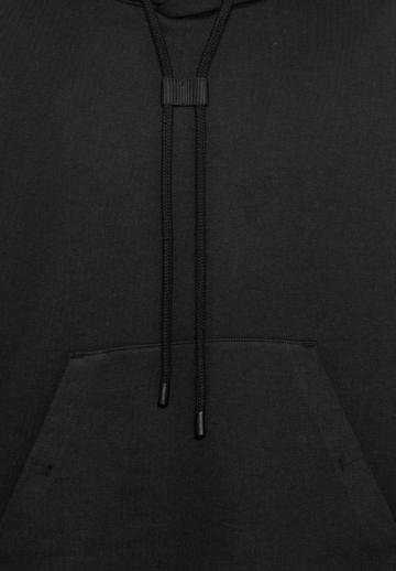 Пуловер с капюшоном