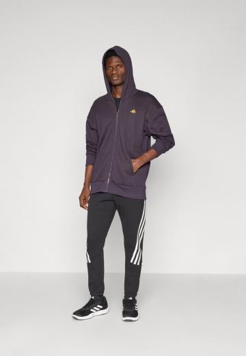 Спортивная кофта