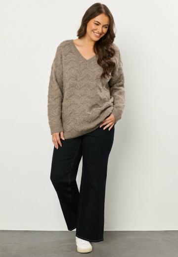 Длинный пуловер