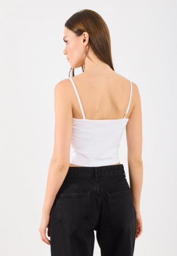 Топ на бретельках