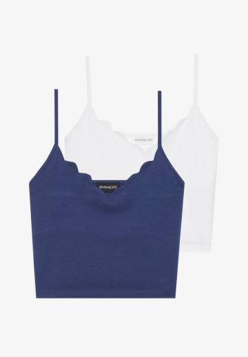 Топ на бретельках