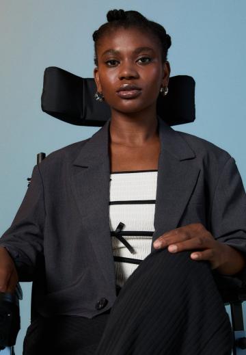 Короткая куртка