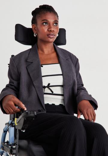 Короткая куртка