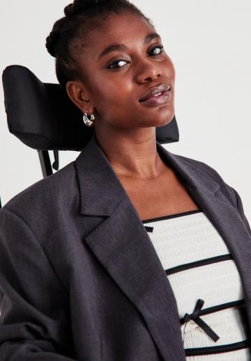 Короткая куртка