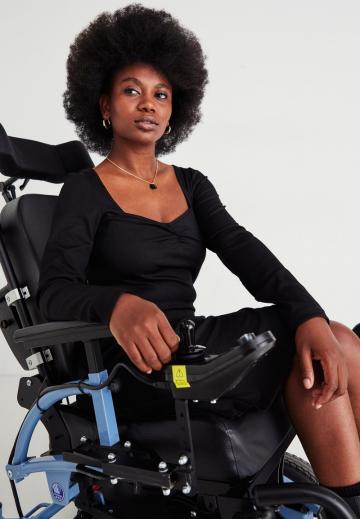 Вязаное платье