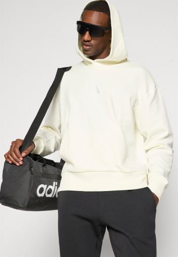 Спортивная кофта