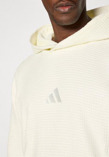 Спортивная кофта