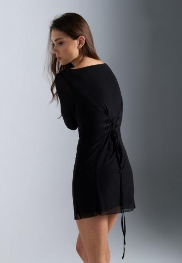 Короткое платье