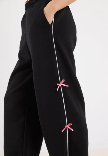 Спортивные штаны