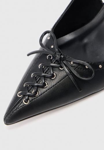 Туфли на высоком каблуке