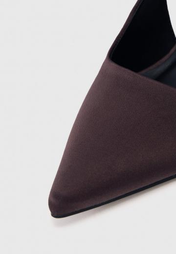 Туфли на высоком каблуке