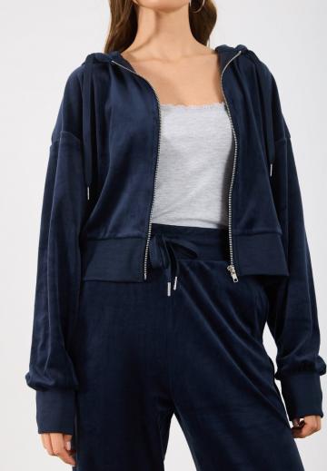 Спортивная куртка