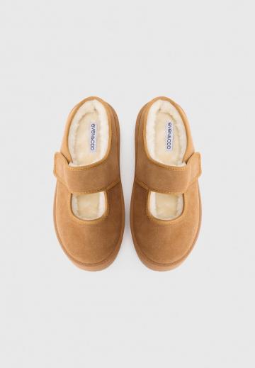 Полуботинки