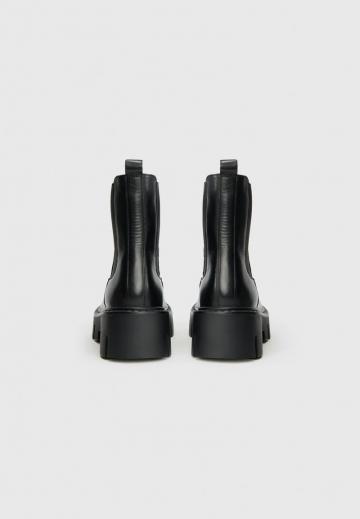 Ботинки челси