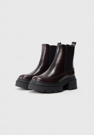 Ботинки челси