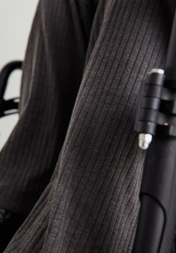 Прямые брюки