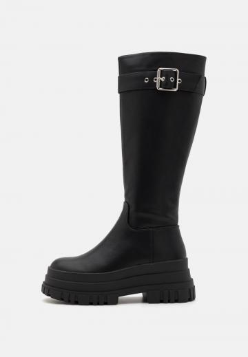 Сапоги на платформе