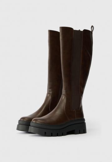 Широкие сапоги