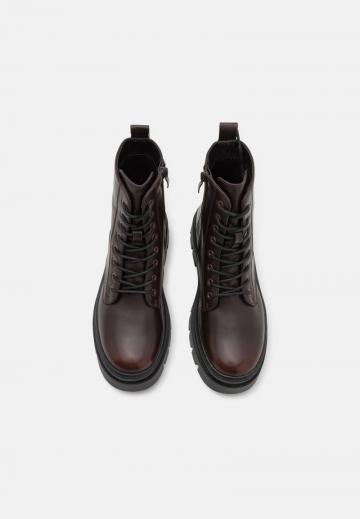 Широкие сапоги