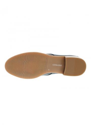 Туфли на шнуровке