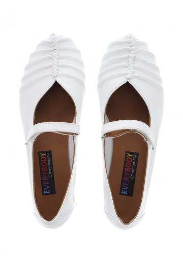 Гандбольные кроссовки