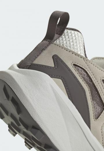 Беговые кроссовки