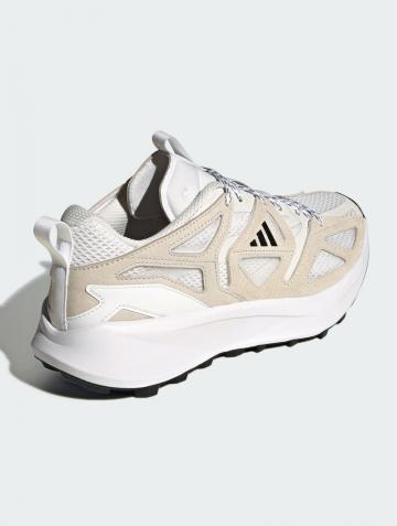 Беговые кроссовки