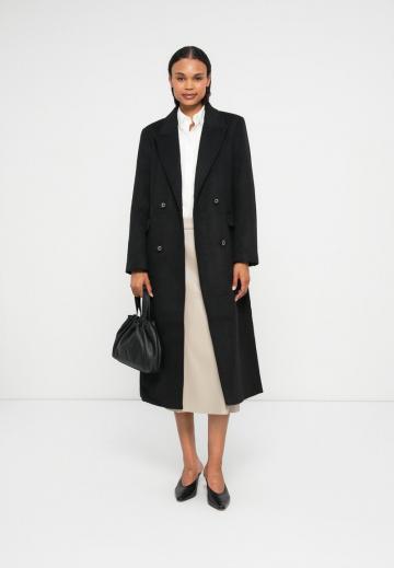 Шерстяное пальто