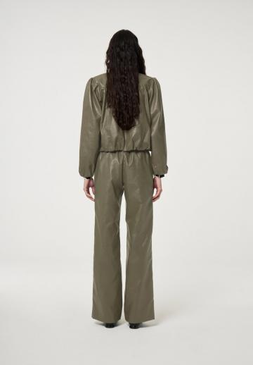 Прямые брюки