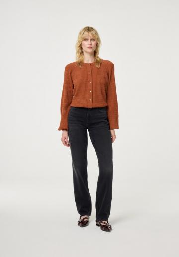 Вязаная кофта