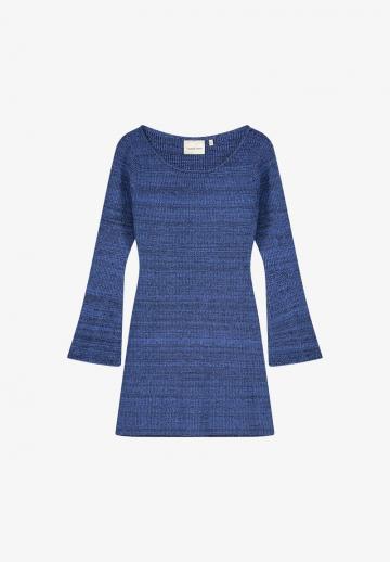 Вязаное платье