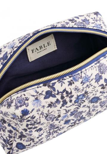 Косметичка