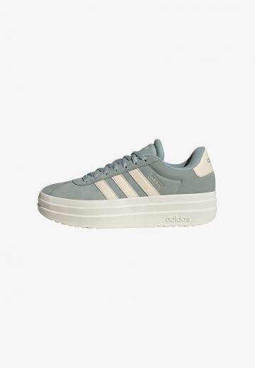 Тренировочные кроссовки