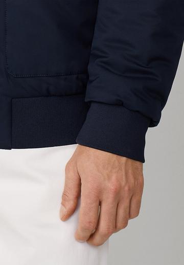 Куртка бомбер