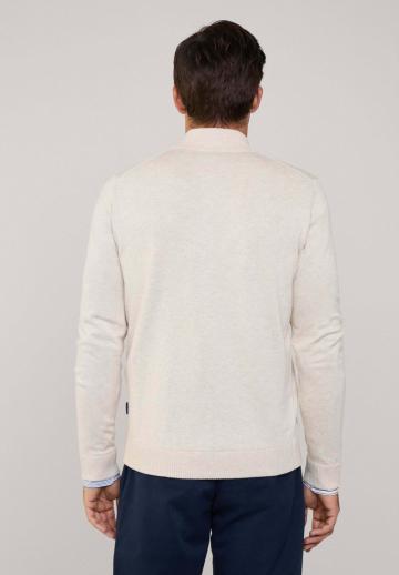 Вязаная кофта