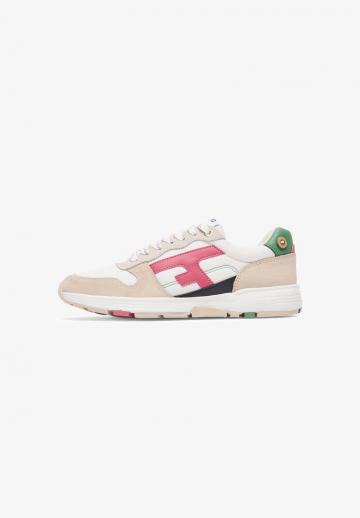 Гандбольные кроссовки