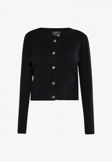 Вязаный жилет