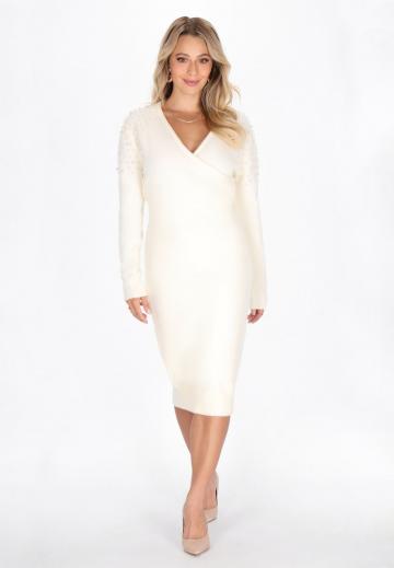 Платье футляр