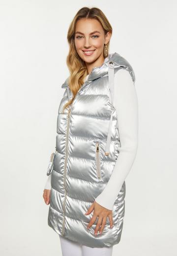 Длинный жилет