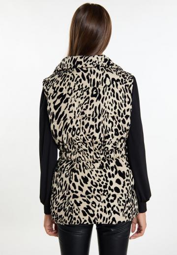 Длинный жилет