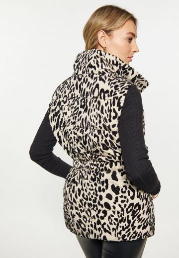 Длинный жилет