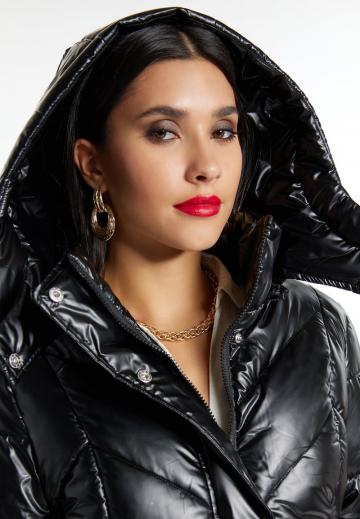 Пальто из искусственной кожи