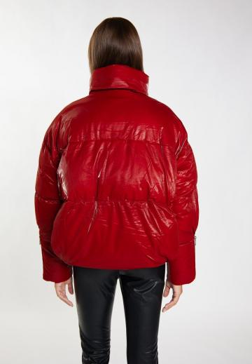 Зимняя куртка